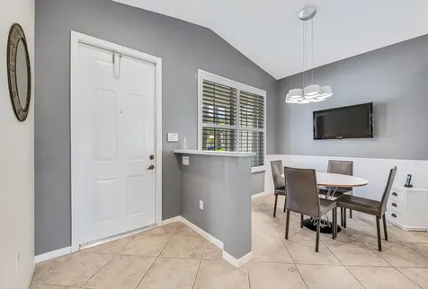 8202 Bellafiore Way Boynton Beach FL 33472