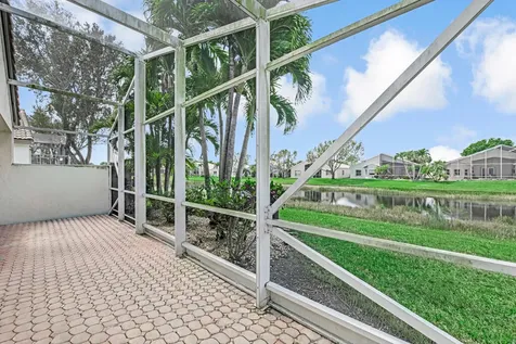 8202 Bellafiore Way Boynton Beach FL 33472