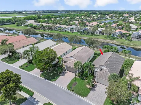 8202 Bellafiore Way Boynton Beach FL 33472