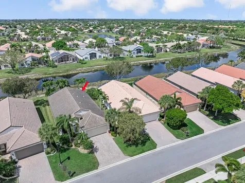8202 Bellafiore Way Boynton Beach FL 33472