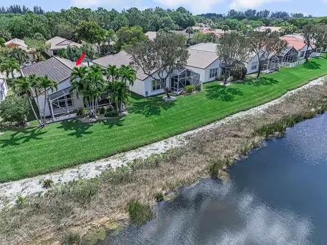 8202 Bellafiore Way Boynton Beach FL 33472