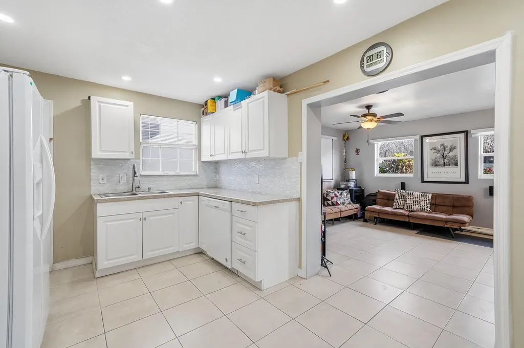1959 Pierce Street Hollywood FL 33020