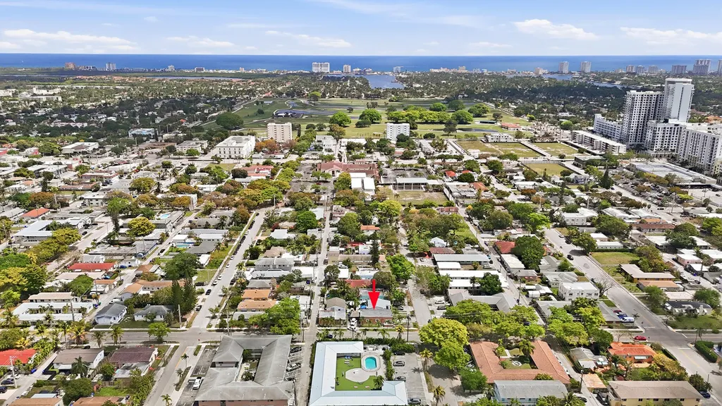 1959 Pierce Street Hollywood FL 33020