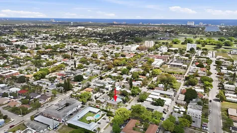 1959 Pierce Street Hollywood FL 33020