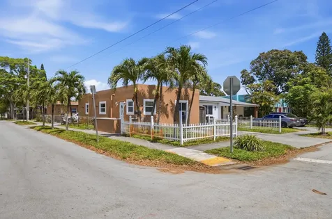 1959 Pierce Street Hollywood FL 33020
