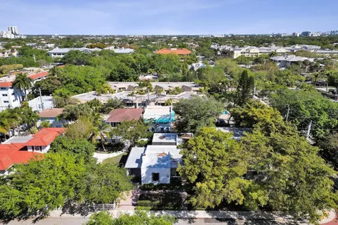 1405 SE 2nd Street Fort Lauderdale FL 33301
