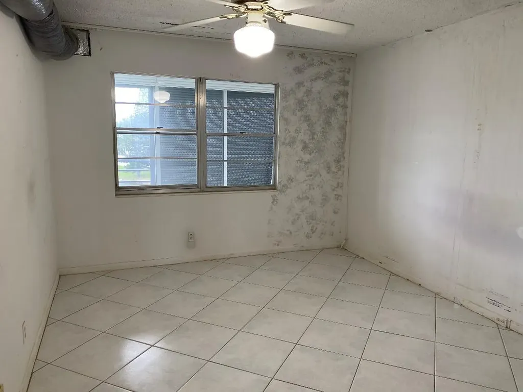 4096 Westbury H Deerfield Beach FL 33442