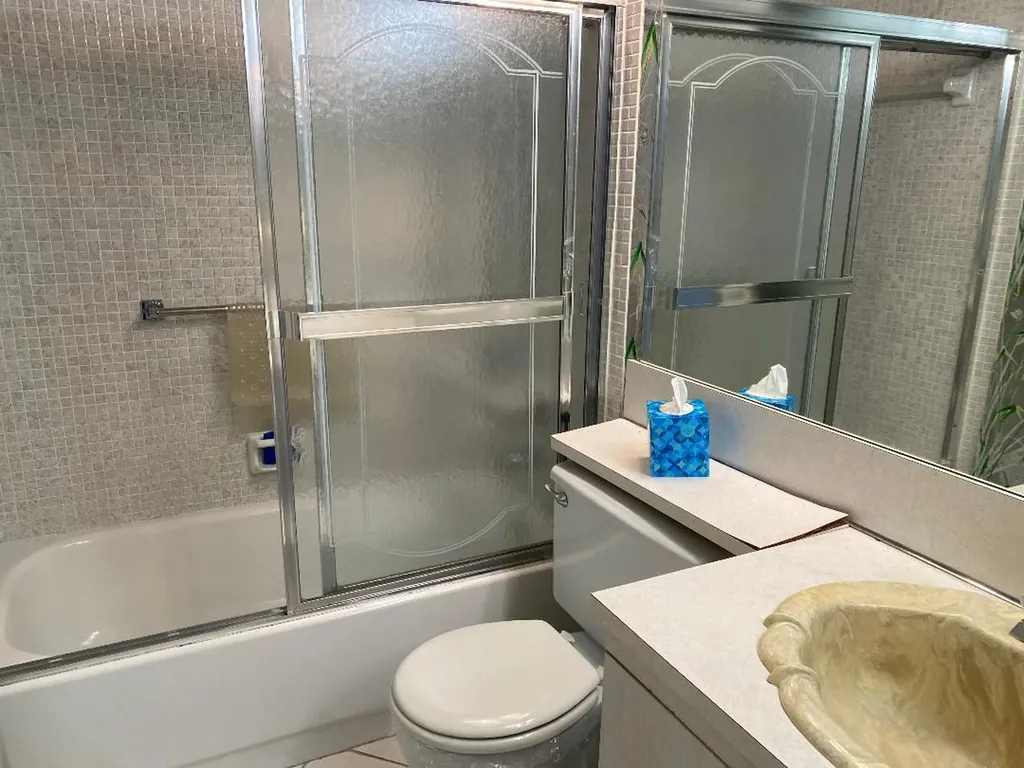 4096 Westbury H Deerfield Beach FL 33442