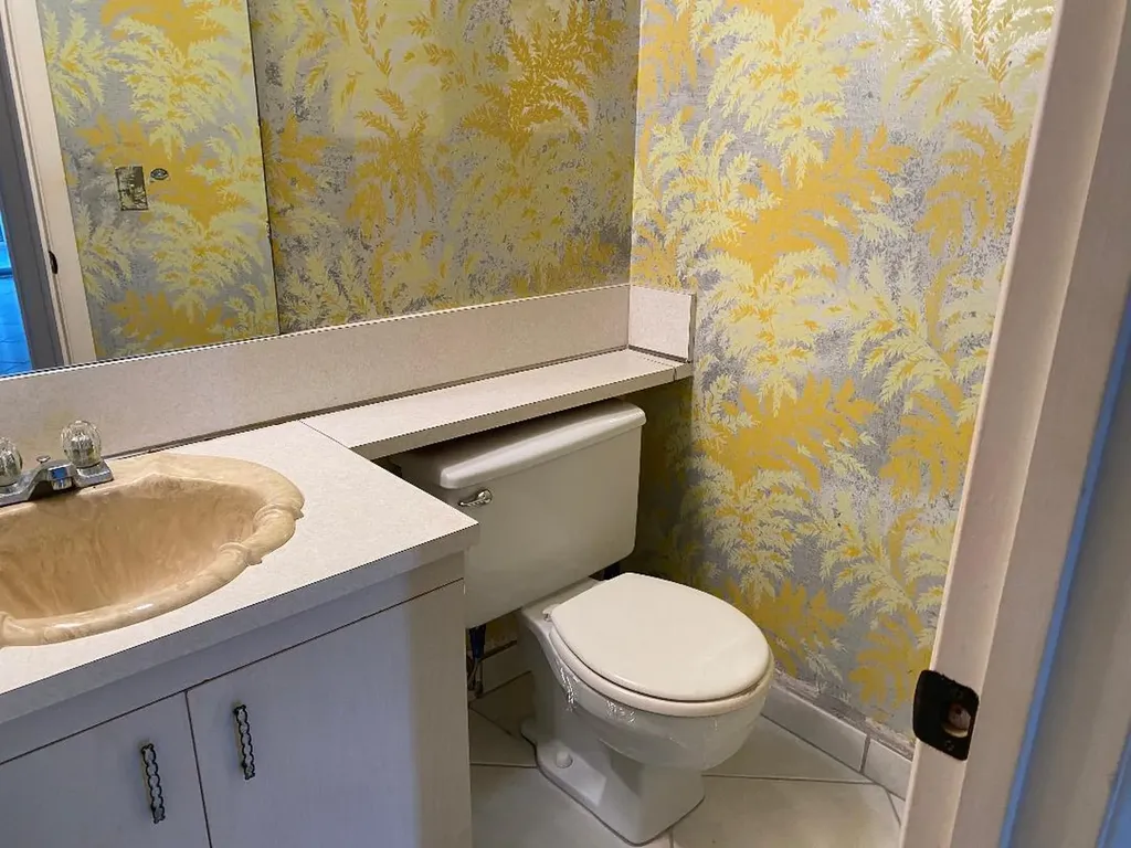 4096 Westbury H Deerfield Beach FL 33442