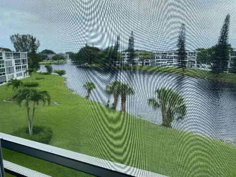 4096 Westbury H Deerfield Beach FL 33442