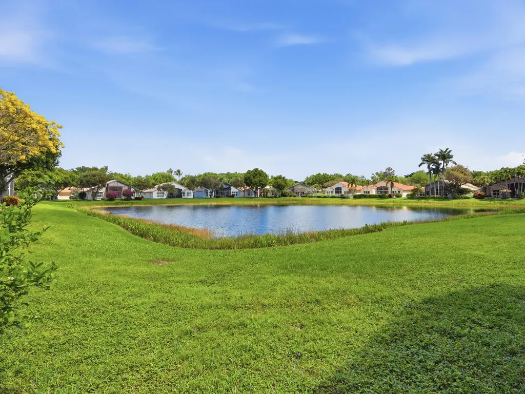 6839 Fiji Circle Boynton Beach FL 33437