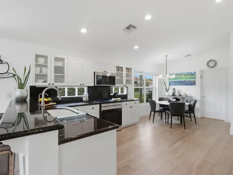 6839 Fiji Circle Boynton Beach FL 33437