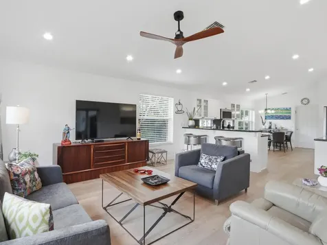 6839 Fiji Circle Boynton Beach FL 33437