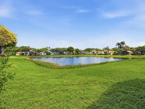 6839 Fiji Circle Boynton Beach FL 33437