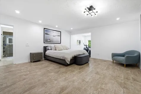 20100 NE 20th Court Miami FL 33179