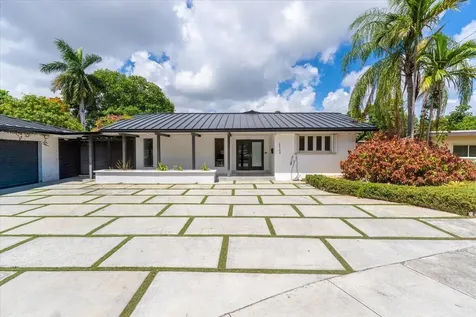 20100 NE 20th Court Miami FL 33179
