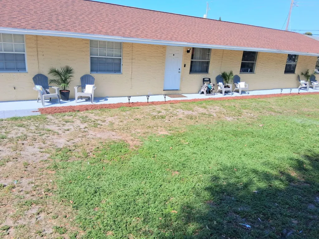 420 Fleming Avenue Greenacres FL 33463