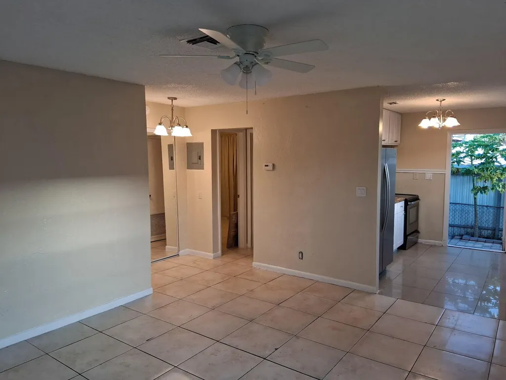 420 Fleming Avenue Greenacres FL 33463
