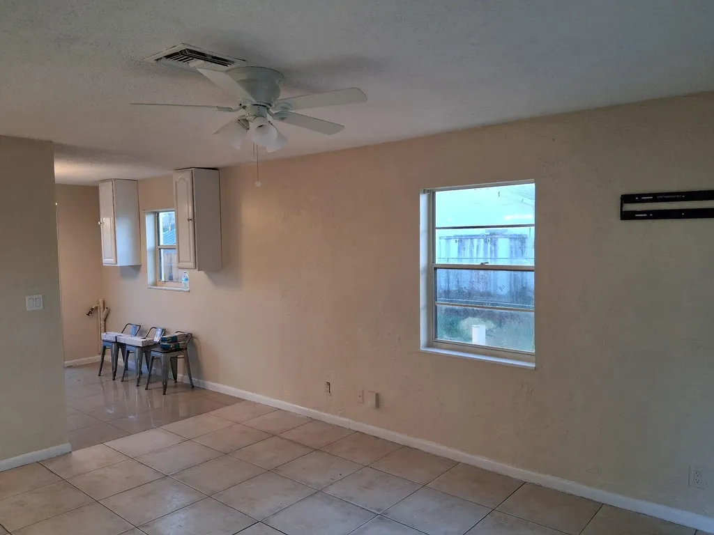 420 Fleming Avenue Greenacres FL 33463