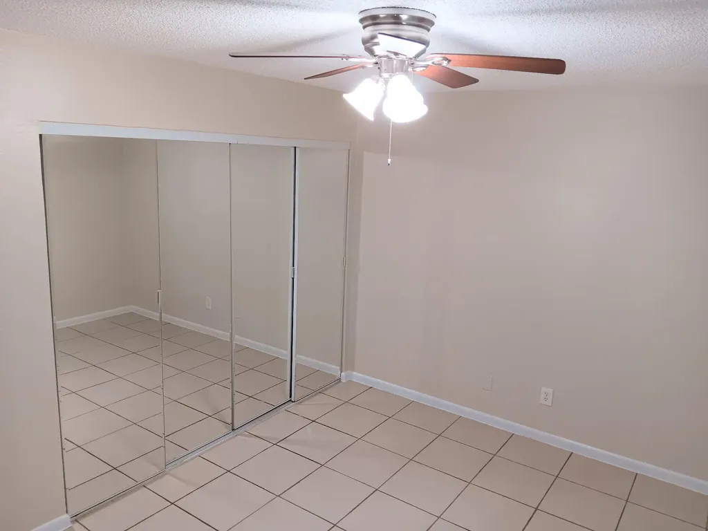 420 Fleming Avenue Greenacres FL 33463