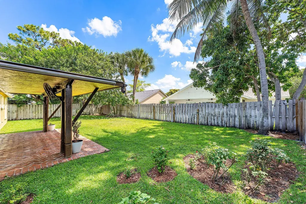 13053 Meadowbreeze Drive Wellington FL 33414