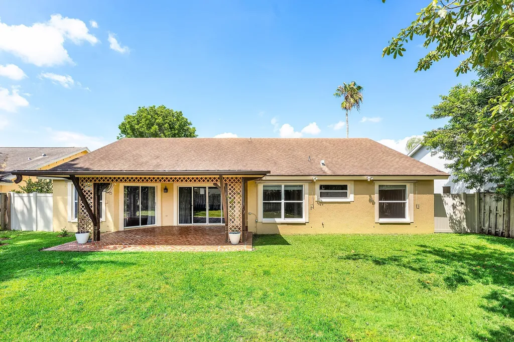 13053 Meadowbreeze Drive Wellington FL 33414