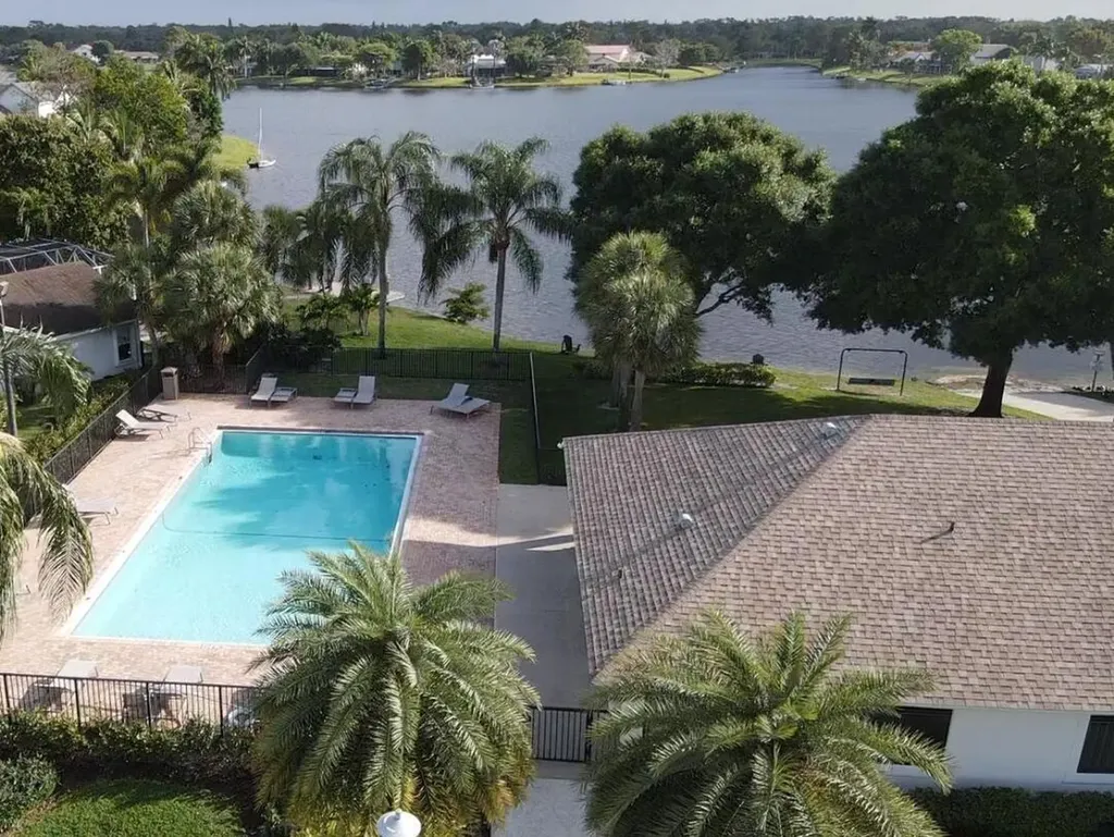 13053 Meadowbreeze Drive Wellington FL 33414
