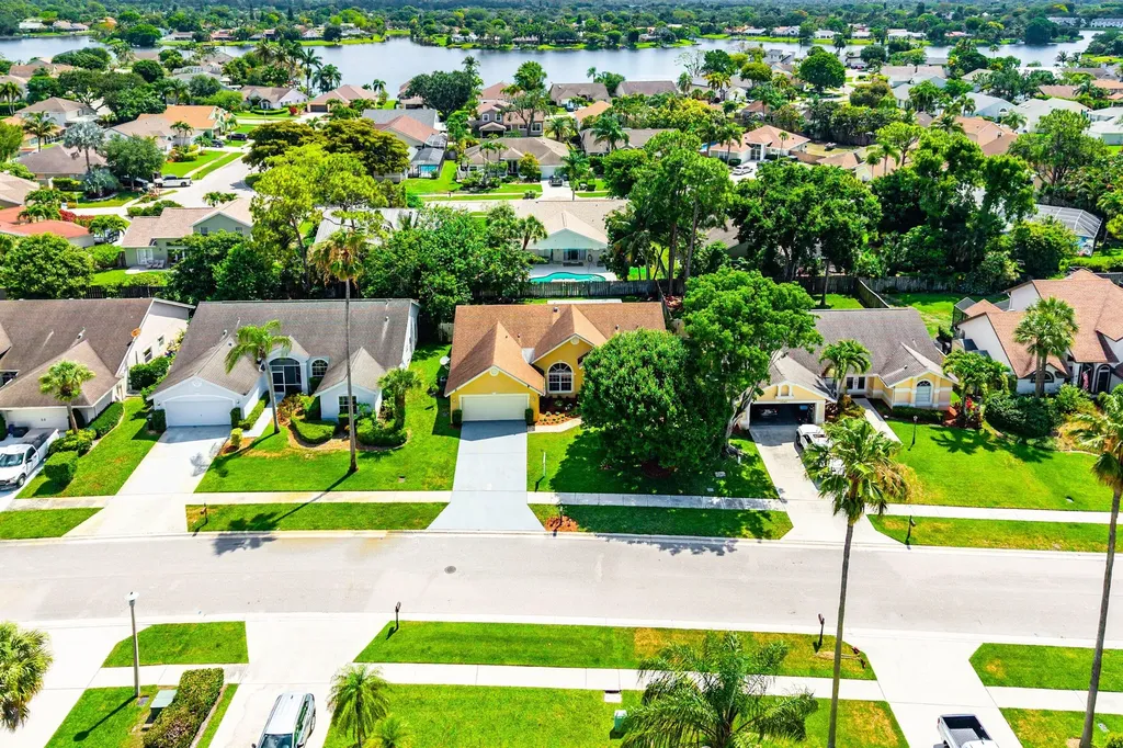 13053 Meadowbreeze Drive Wellington FL 33414