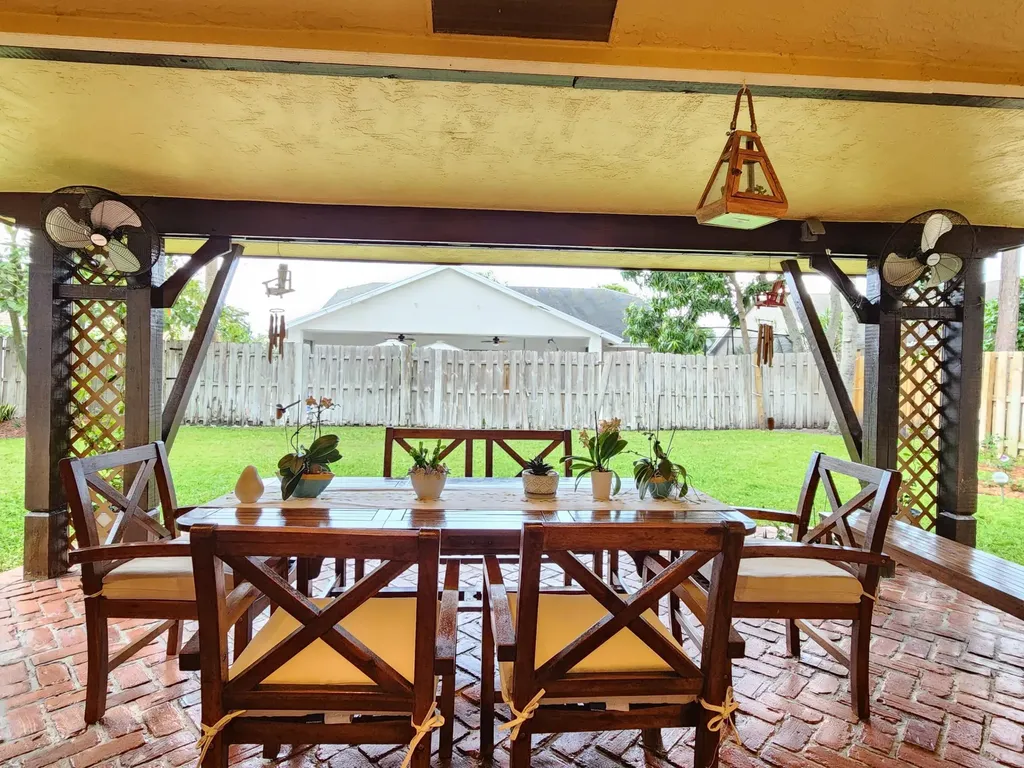 13053 Meadowbreeze Drive Wellington FL 33414