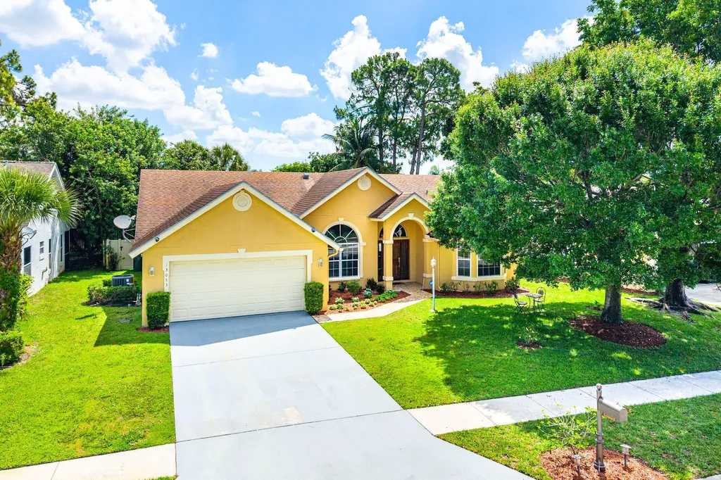 13053 Meadowbreeze Drive Wellington FL 33414