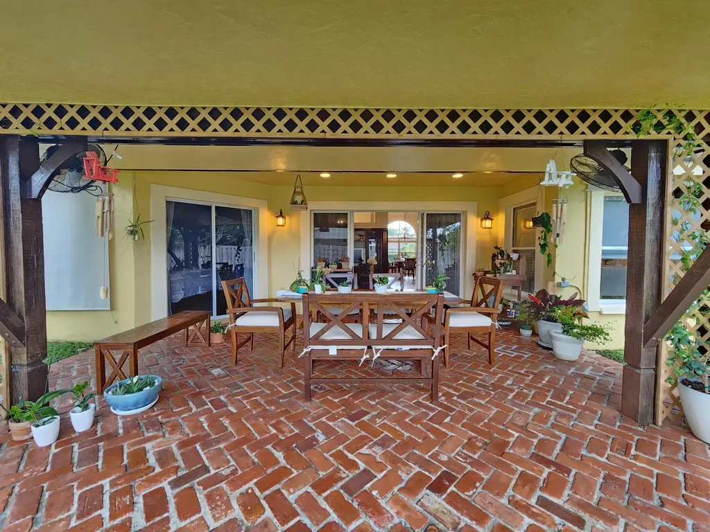 13053 Meadowbreeze Drive Wellington FL 33414