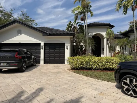 3309 Bradenham Lane Davie FL 33328
