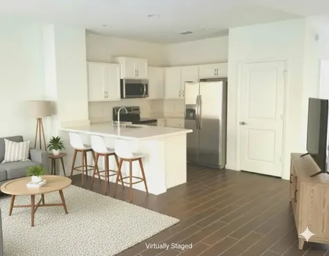 1021 NW 40th Terrace Lauderhill FL 33313