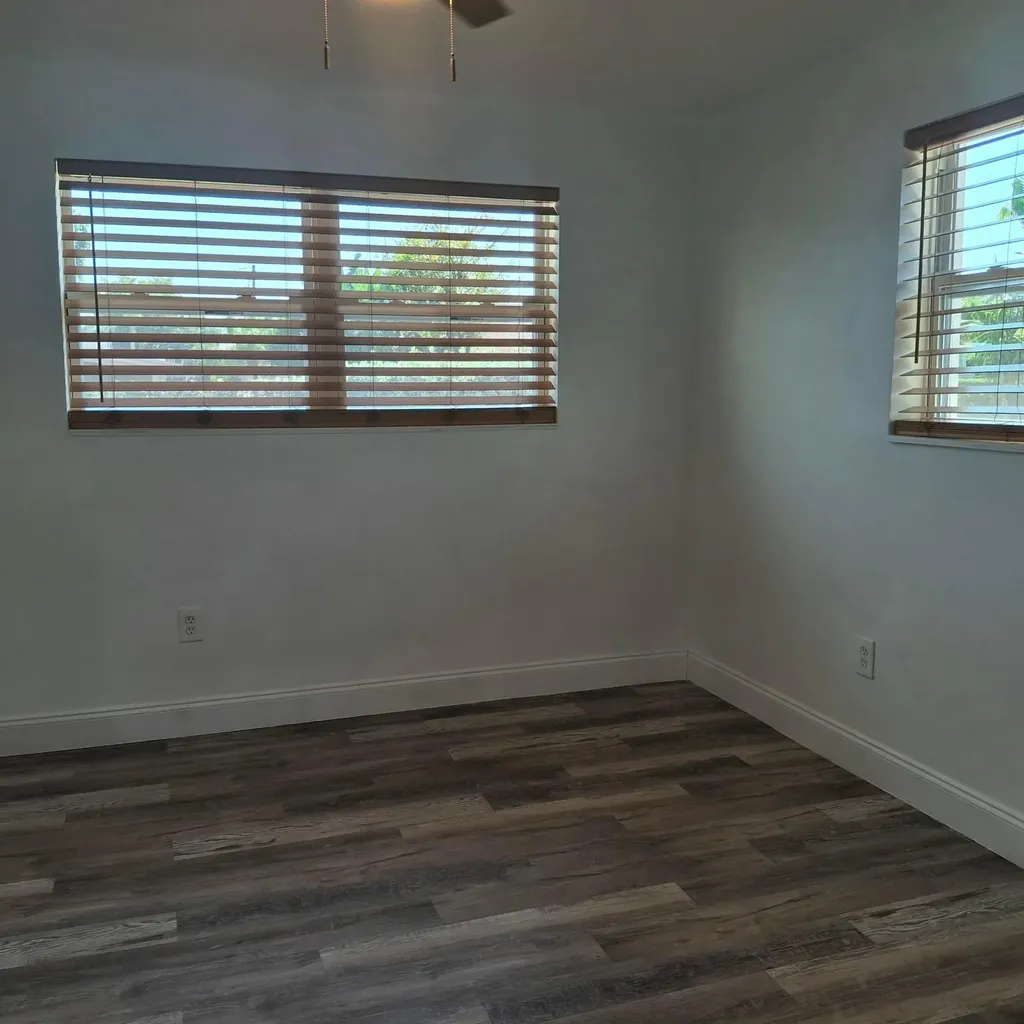 1097 Wilkinson Road Lake Worth FL 33462
