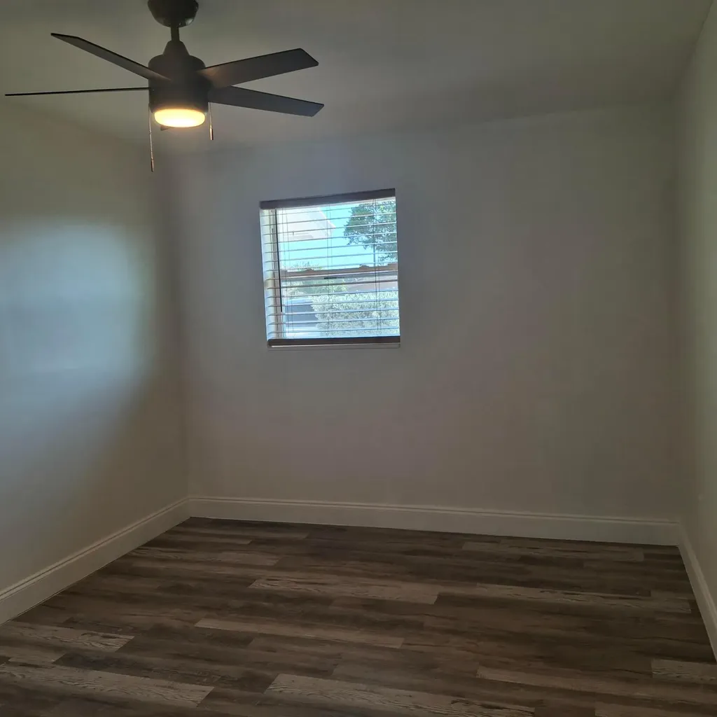 1097 Wilkinson Road Lake Worth FL 33462