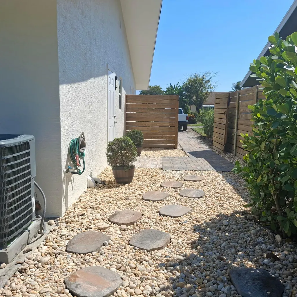 1097 Wilkinson Road Lake Worth FL 33462