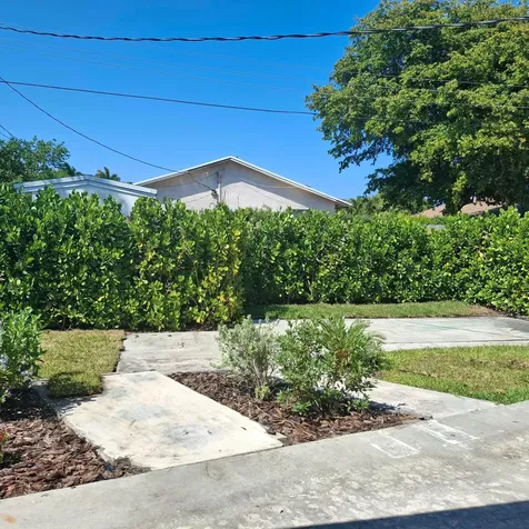 1097 Wilkinson Road Lake Worth FL 33462