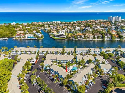 1074 Jeffery Street Boca Raton FL 33487