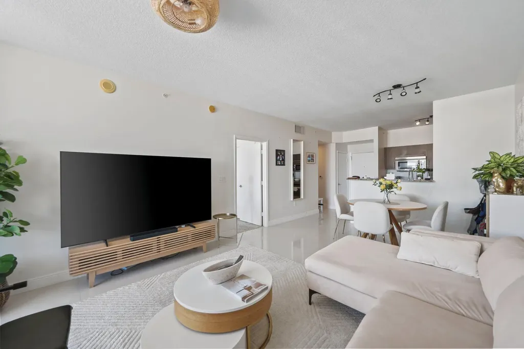 550 Okeechobee Boulevard West Palm Beach FL 33401