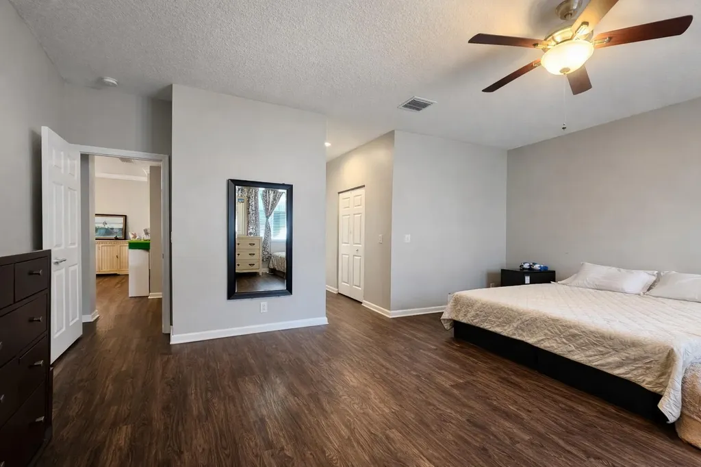 2481 SE Berkshire Boulevard Port St Lucie FL 34952