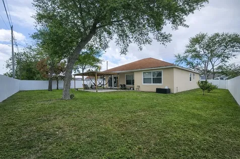 2481 SE Berkshire Boulevard Port St Lucie FL 34952