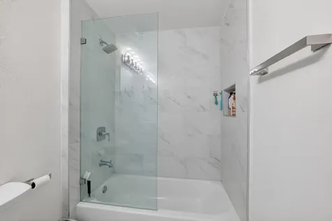 533 NE 3rd Avenue Fort Lauderdale FL 33301