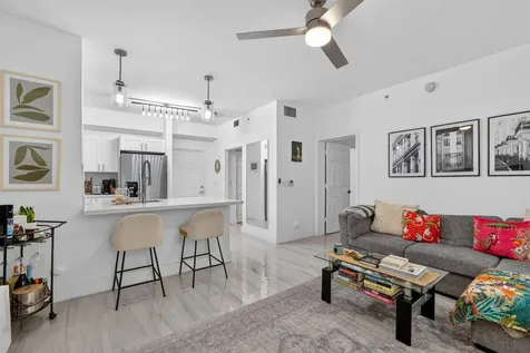 533 NE 3rd Avenue Fort Lauderdale FL 33301