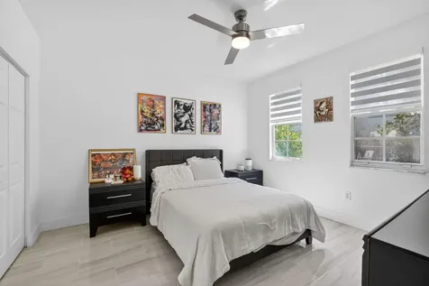 533 NE 3rd Avenue Fort Lauderdale FL 33301