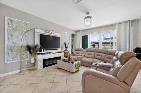 7477 NW Greenspring Street Port St Lucie FL 34987