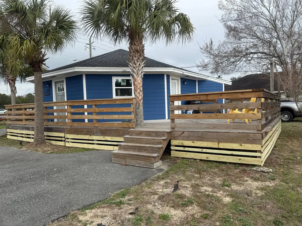 2040 Falconhurst Place Navarre FL 32566