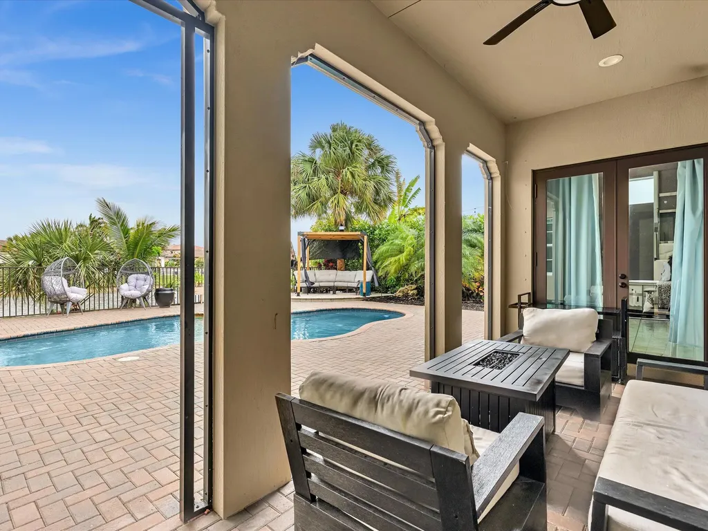 10982 NW 81st Manor Parkland FL 33076