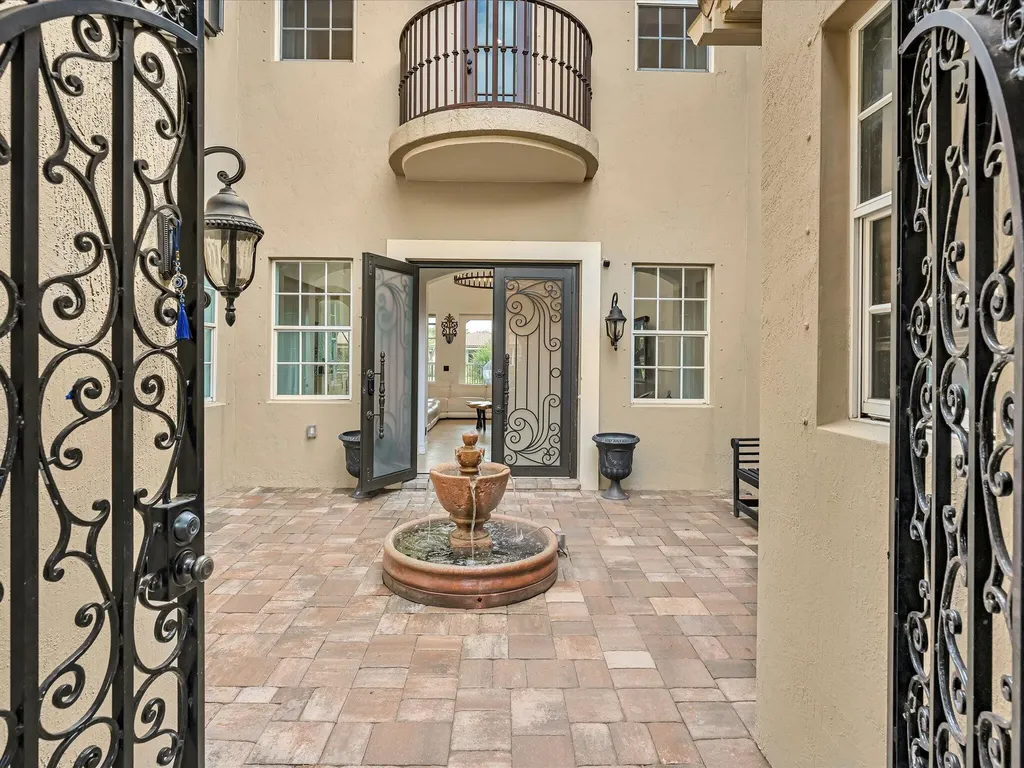 10982 NW 81st Manor Parkland FL 33076