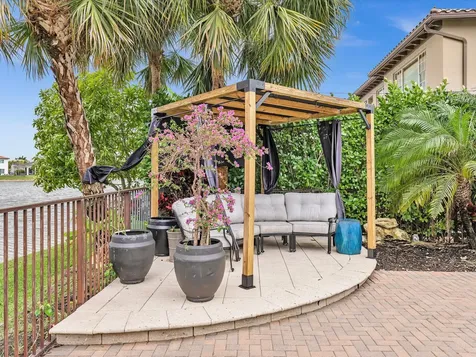 10982 NW 81st Manor Parkland FL 33076