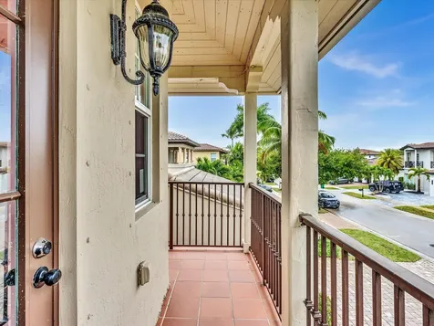 10982 NW 81st Manor Parkland FL 33076